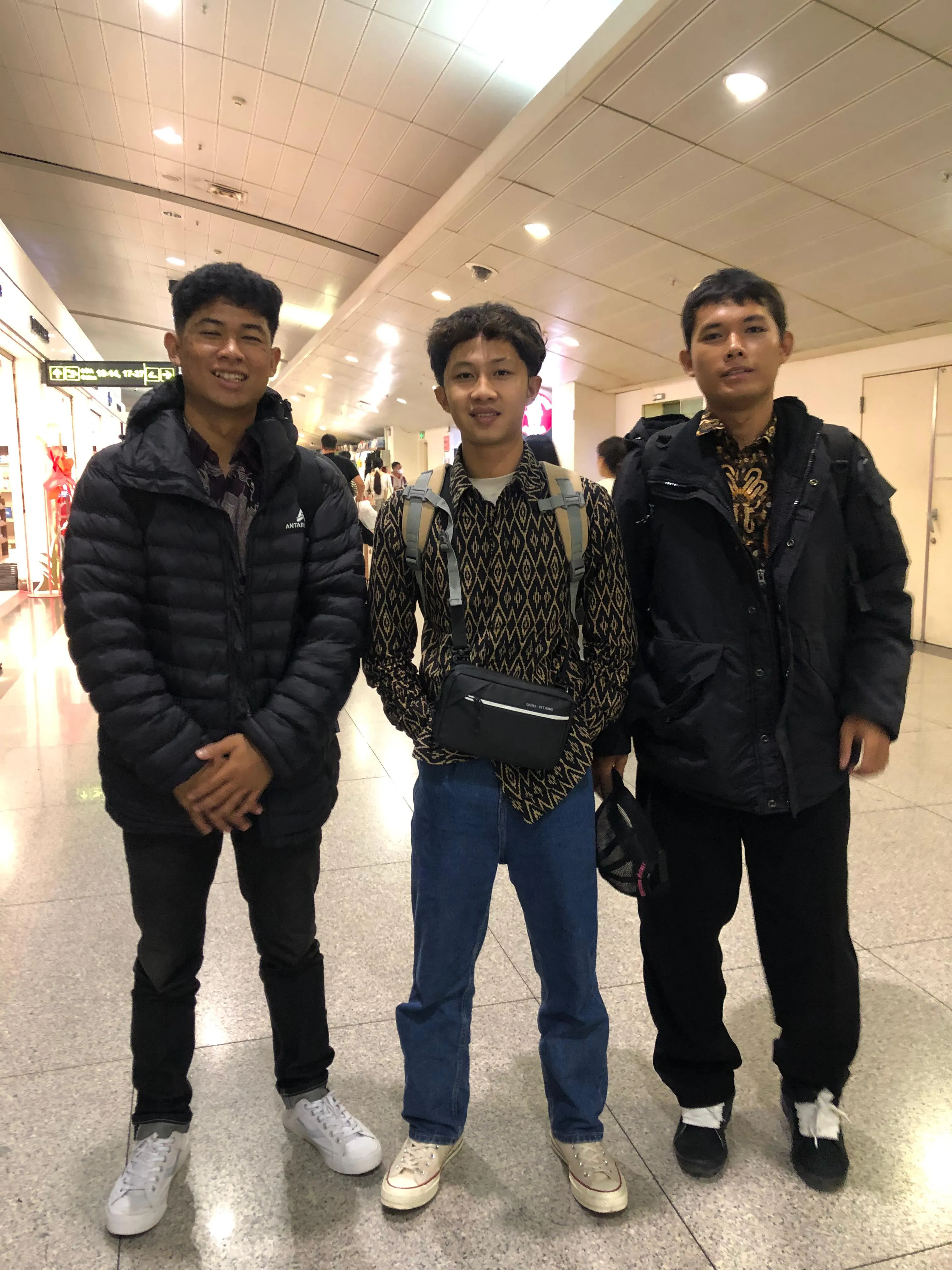 Pelepasan Keberangkatan Kerja di Bandara