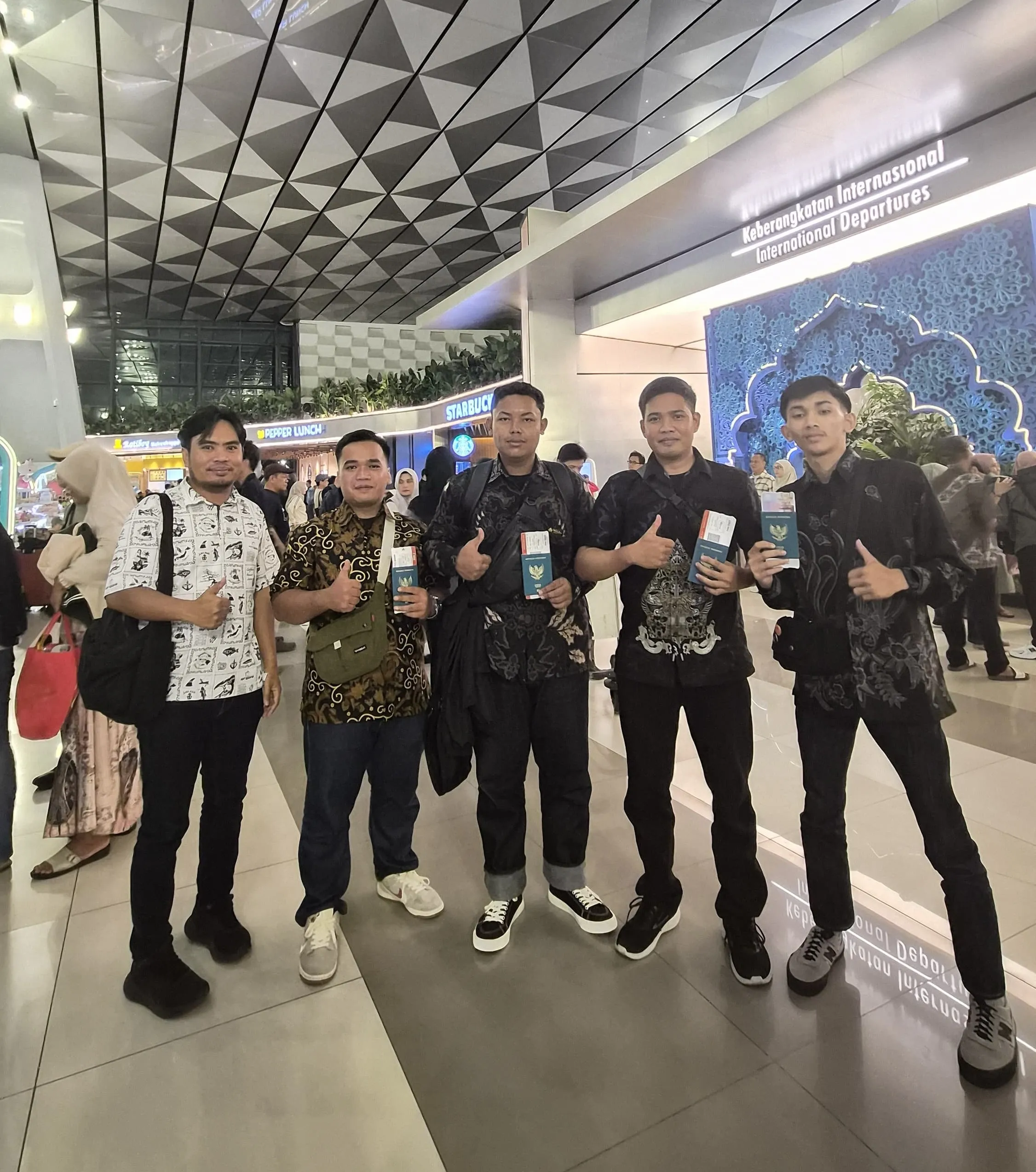 Pelepasan Keberangkatan Alumni Bandara